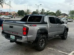 Toyota Tacoma TRD Off Road 2019 Silver