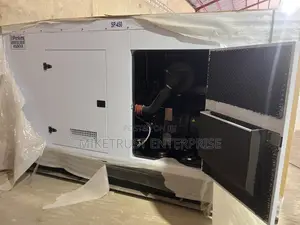 Perkins 450kva Rugged Soundproof Generator