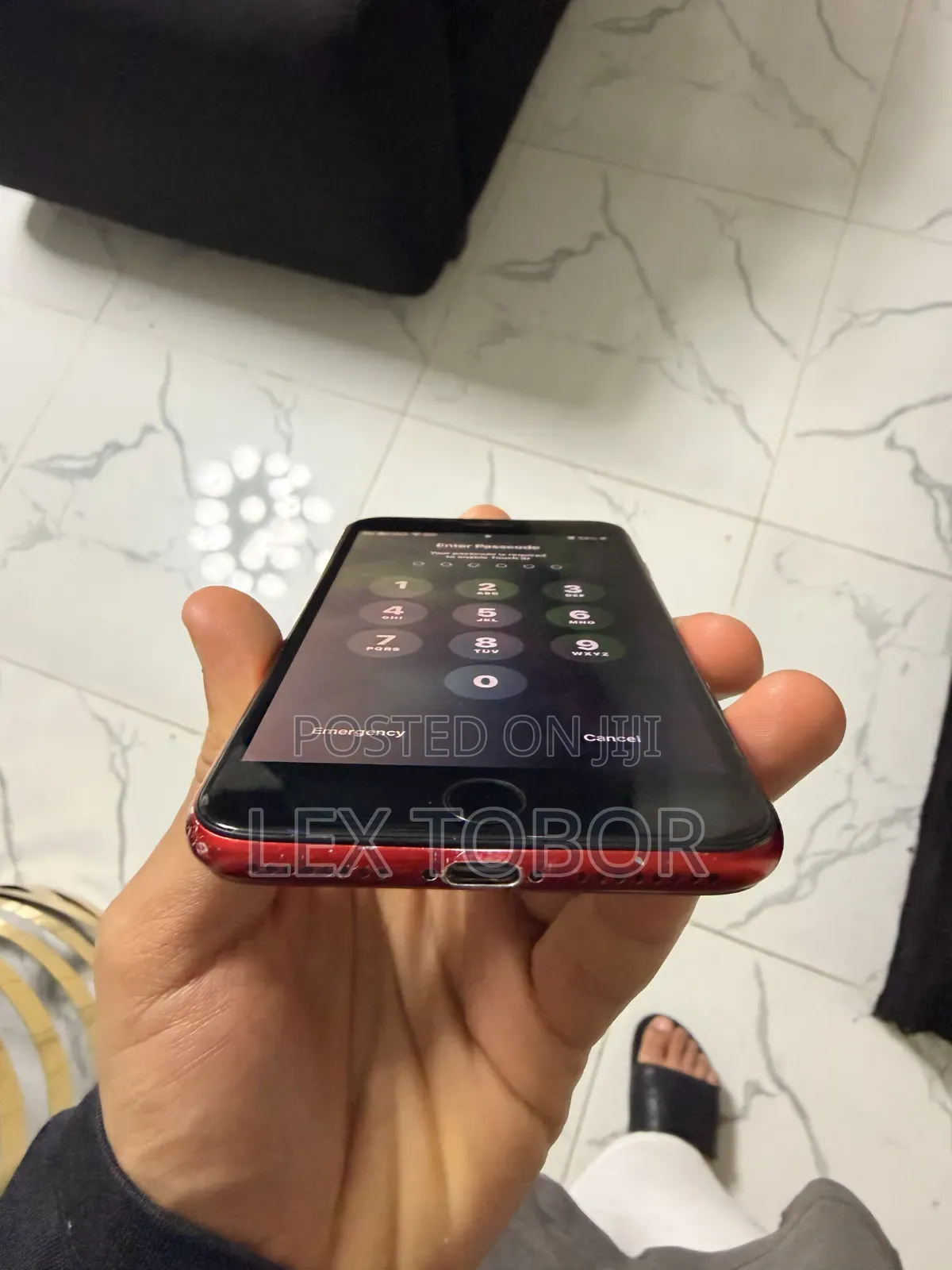 Apple iPhone 8 Plus 64 GB Red