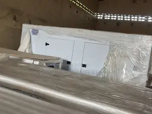 400Kva Soundproof Perkins Diesel Generator