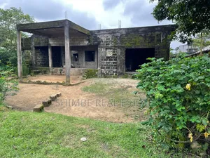 4bdrm Bungalow in Ewet Housing Estate, Uyo for sale