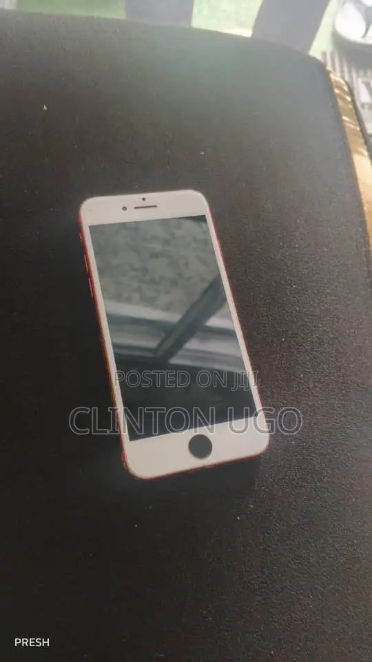 Apple iPhone 8 64 GB Red