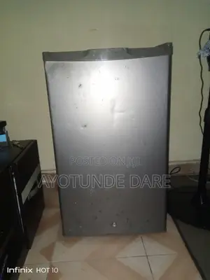 90L Hisense Fridge