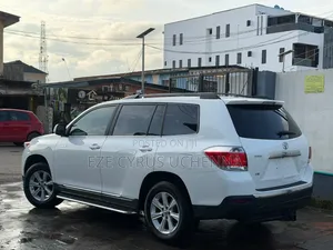 Toyota Highlander 2012 White