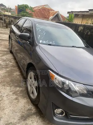 Toyota Camry 2014 Gray