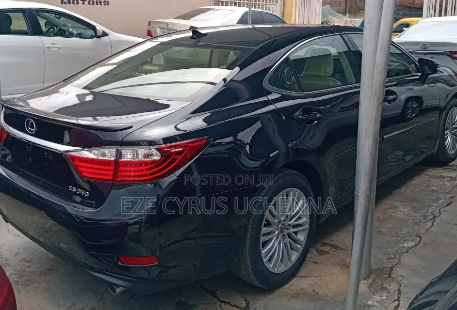 Lexus ES 2013 Black