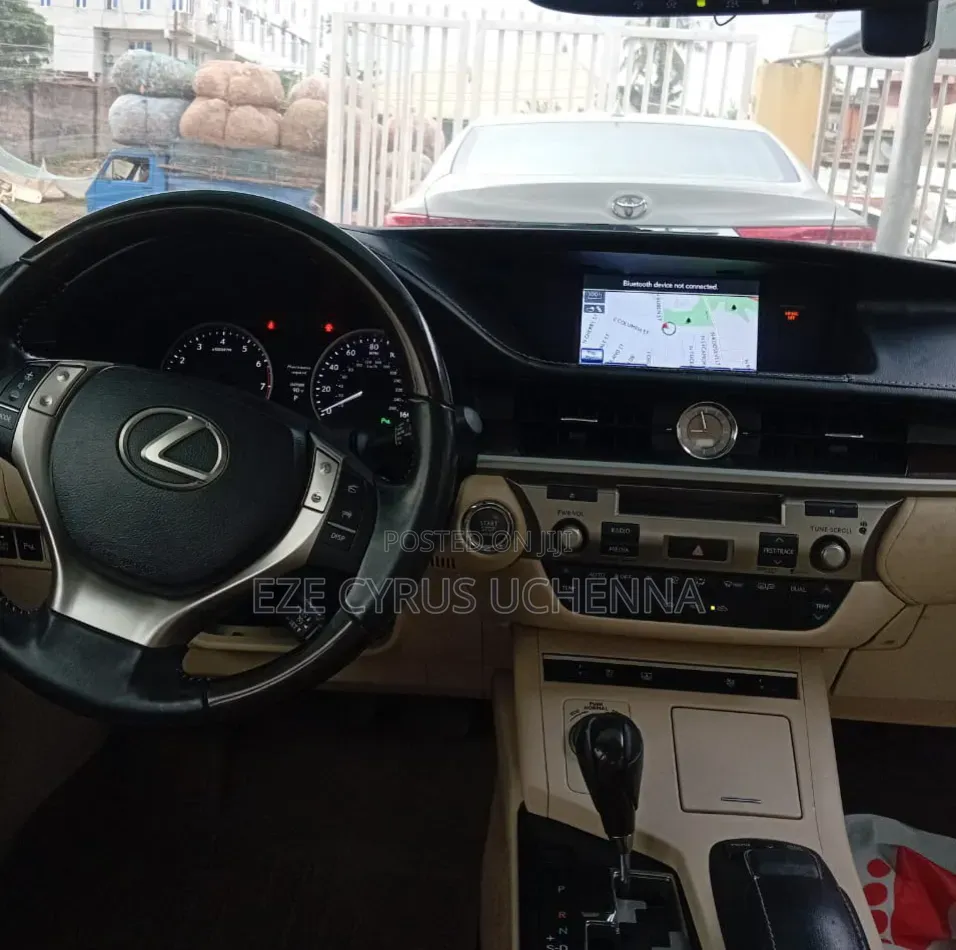 Lexus ES 2013 Black