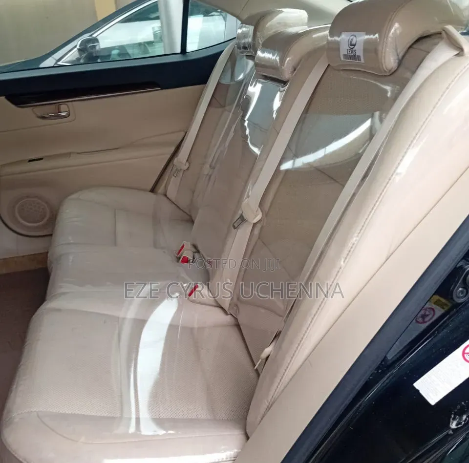 Lexus ES 2013 Black