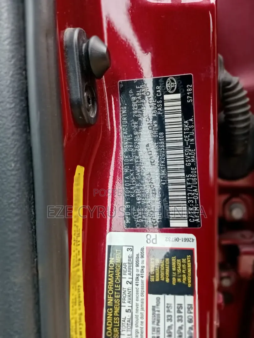 Toyota Camry 2016 Red