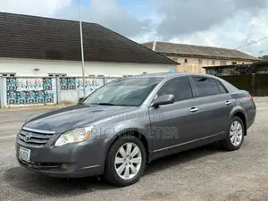 Toyota Avalon Touring Sedan FWD (3.5L 6cyl 6A) 2008 Gray