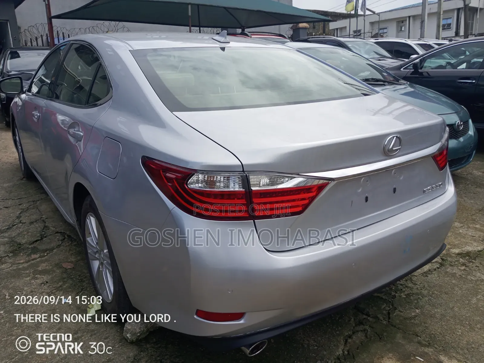 Lexus ES 2015 Silver