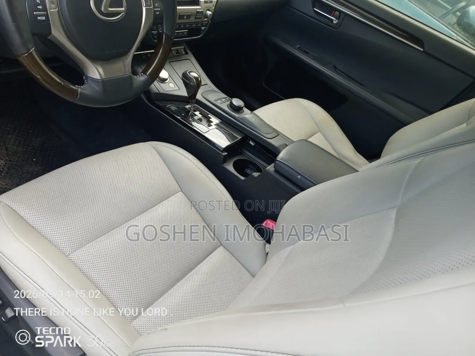 Lexus ES 2015 Silver