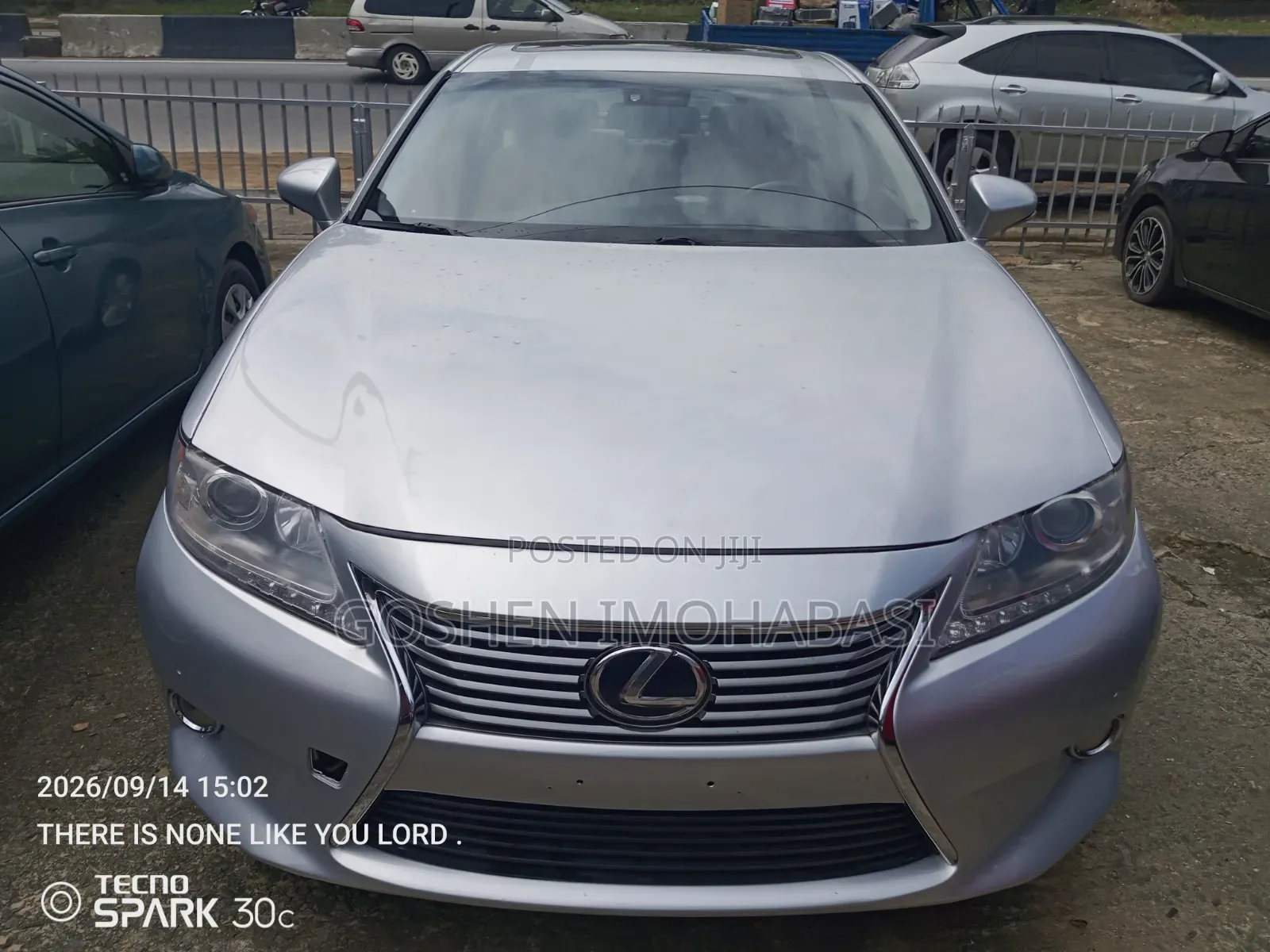 Lexus ES 2015 Silver