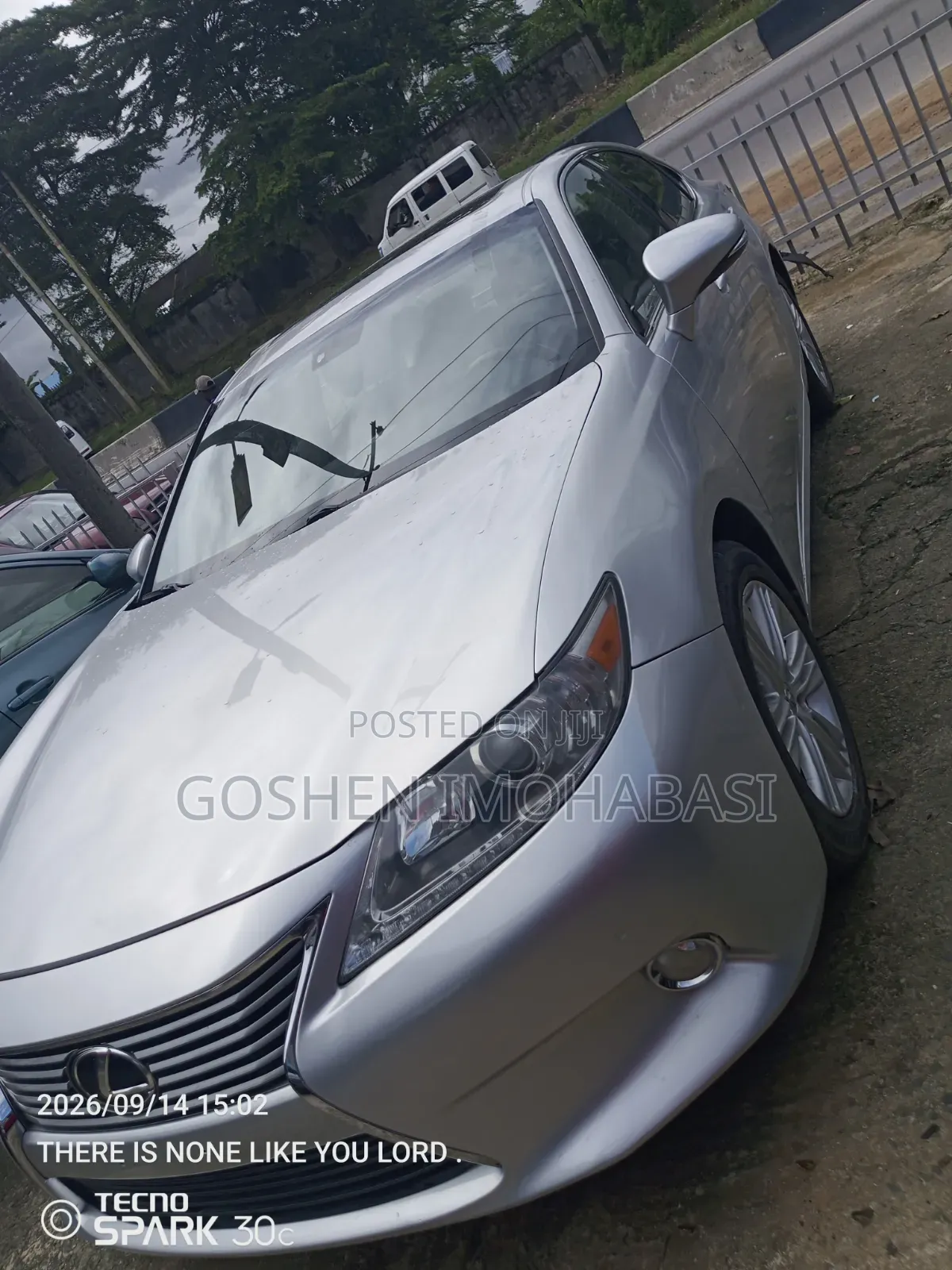 Lexus ES 2015 Silver