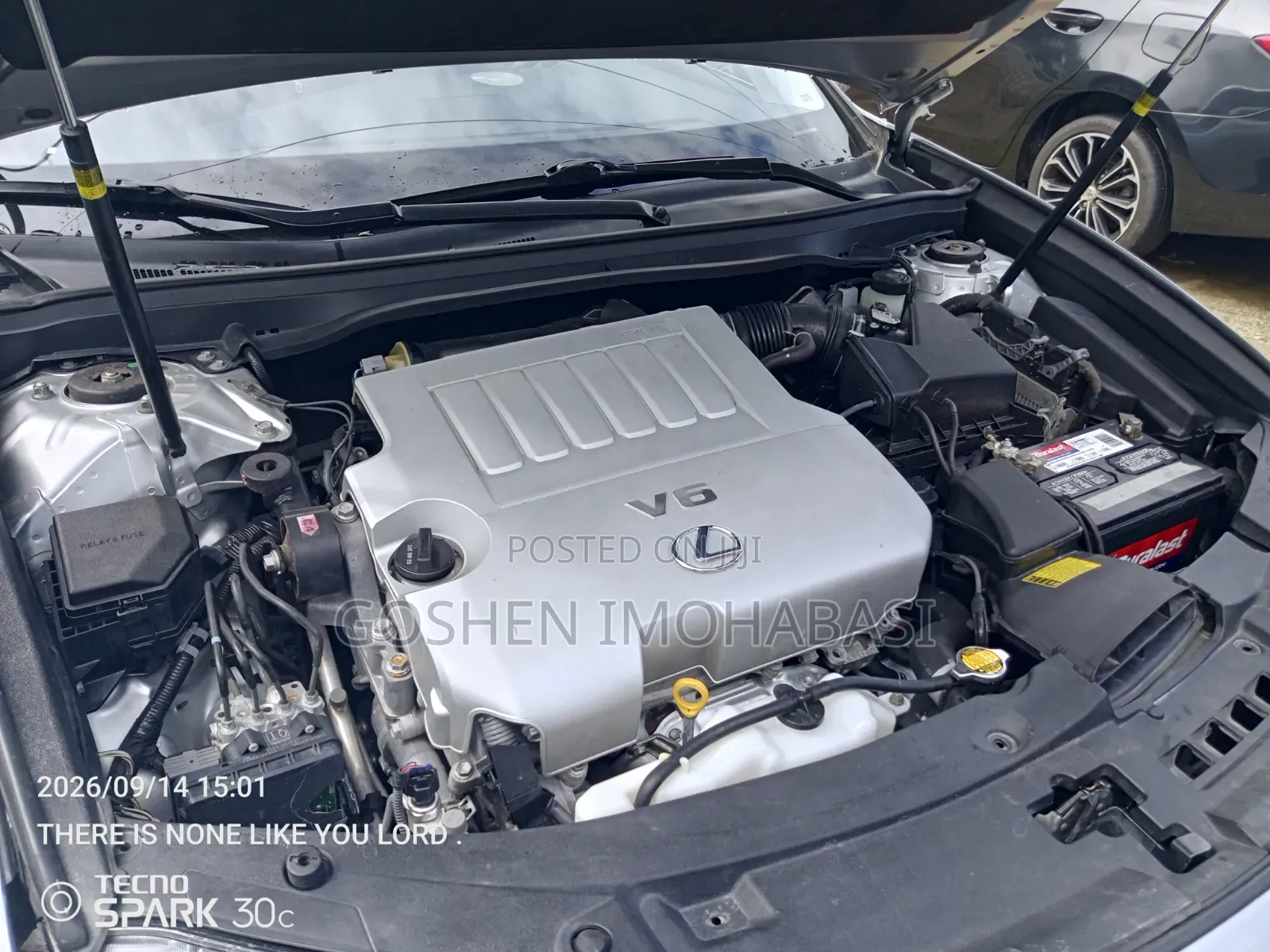 Lexus ES 2015 Silver