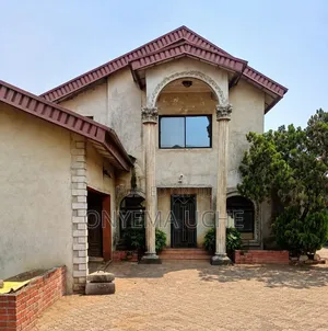 5bdrm Duplex in Akesan Igando for sale