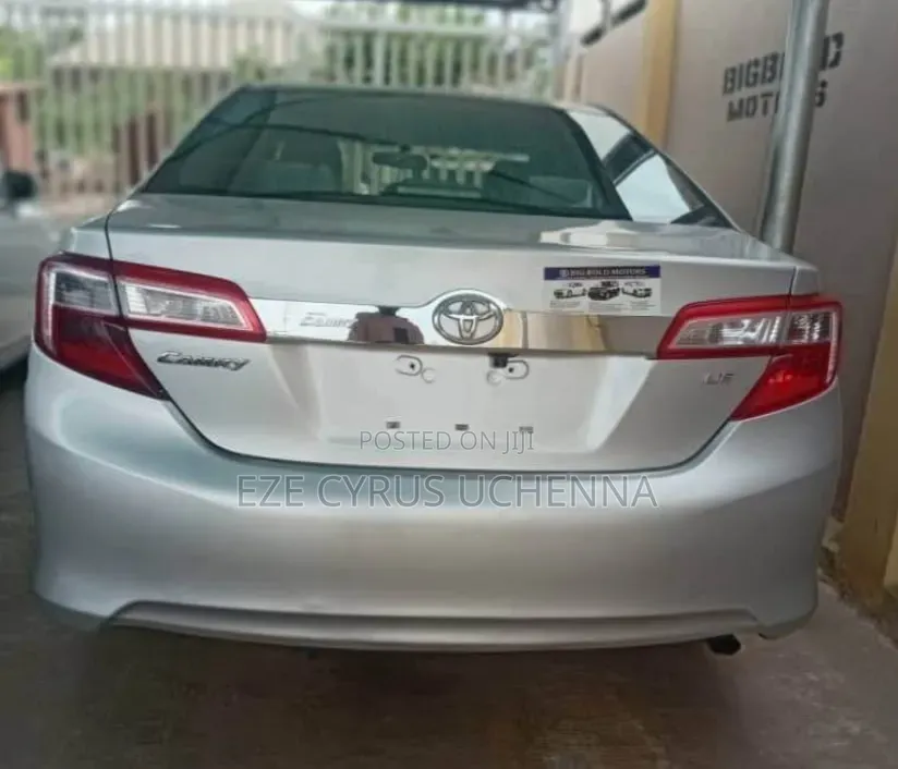 Toyota Camry 2013 Silver