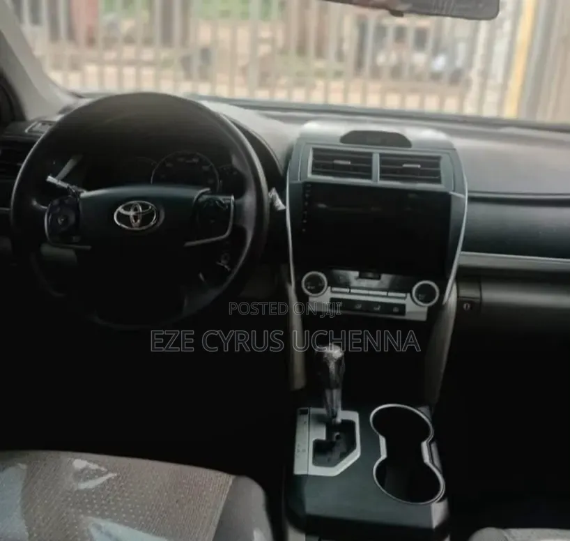 Toyota Camry 2013 Silver