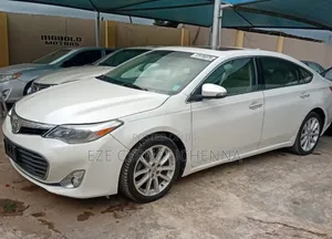 Toyota Avalon 2013 White