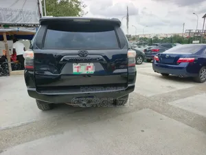 Toyota 4-Runner 2018 Black