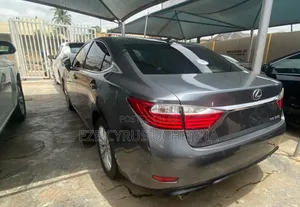 Lexus ES 2013 Gray