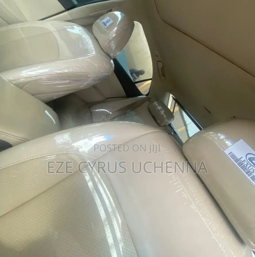 Lexus ES 2012 White