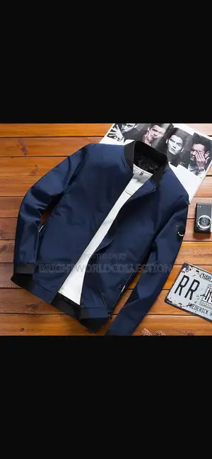Men's Jacket Light Weight Spring and Autumn Fit Solid Color Coat Men's
