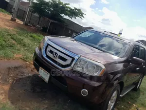Honda Pilot 2012 Red