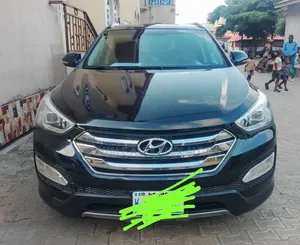 Hyundai Santa Fe 2013 Black