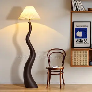 Modern Minimalist Pleated Floor Lamp for Vertical Lighting in Bedroom