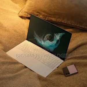New Laptop Samsung Galaxy Book6 Pro 16GB Intel Core Ultra 7 SSD 1T
