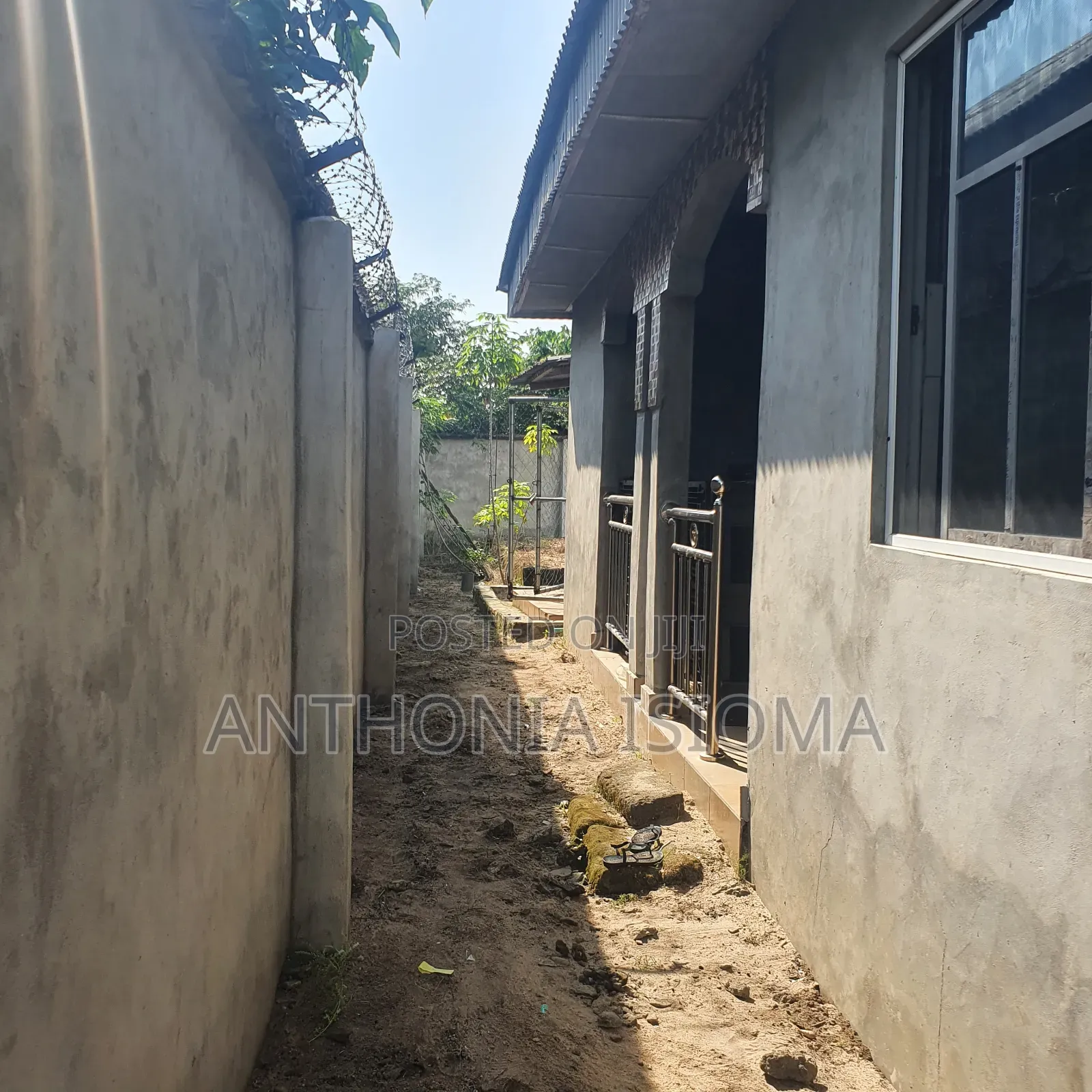 Self Detached Bungalow