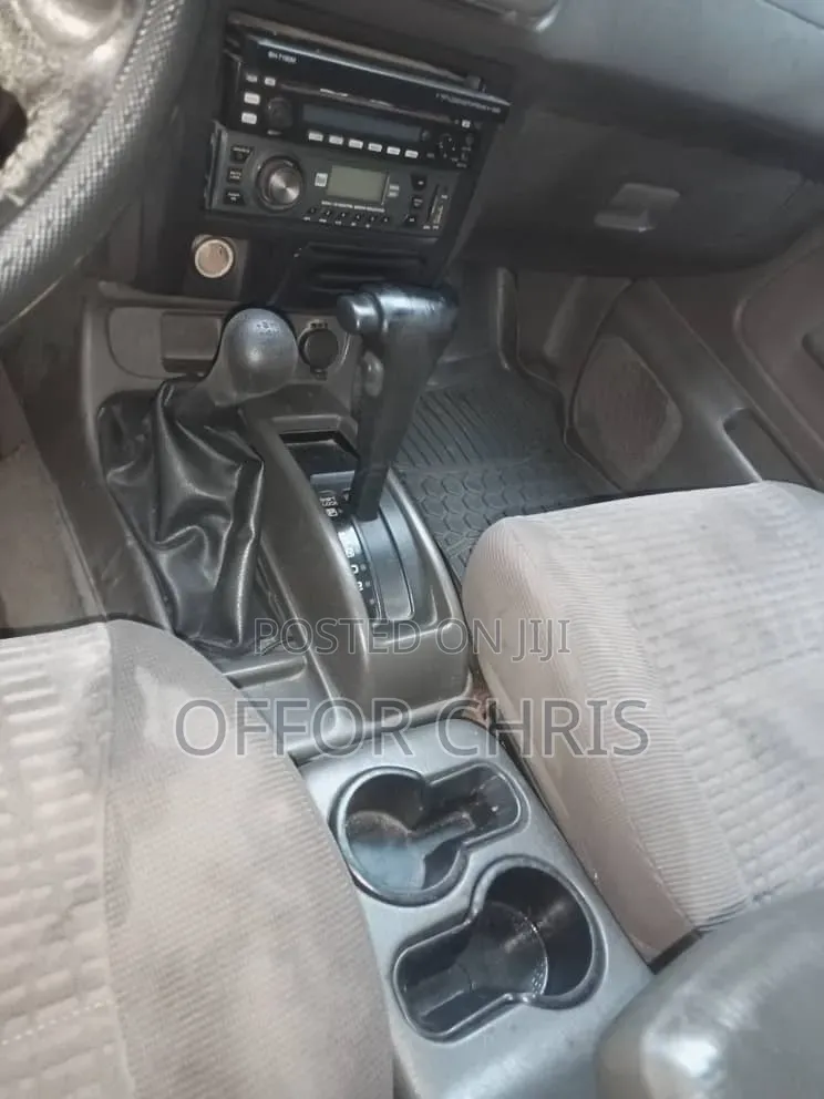 Nissan Xterra Automatic 2003 Silver