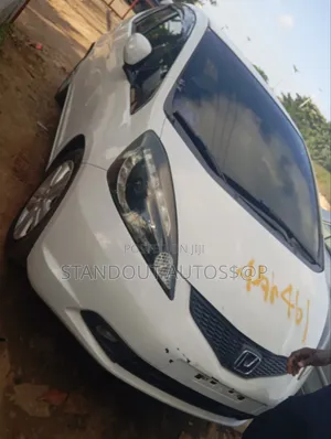 Honda Fit 2012 White