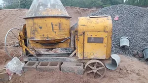 Fairly Used Mixer Machine