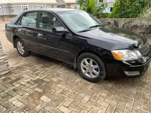 Toyota Avalon 3.0 2000 Black
