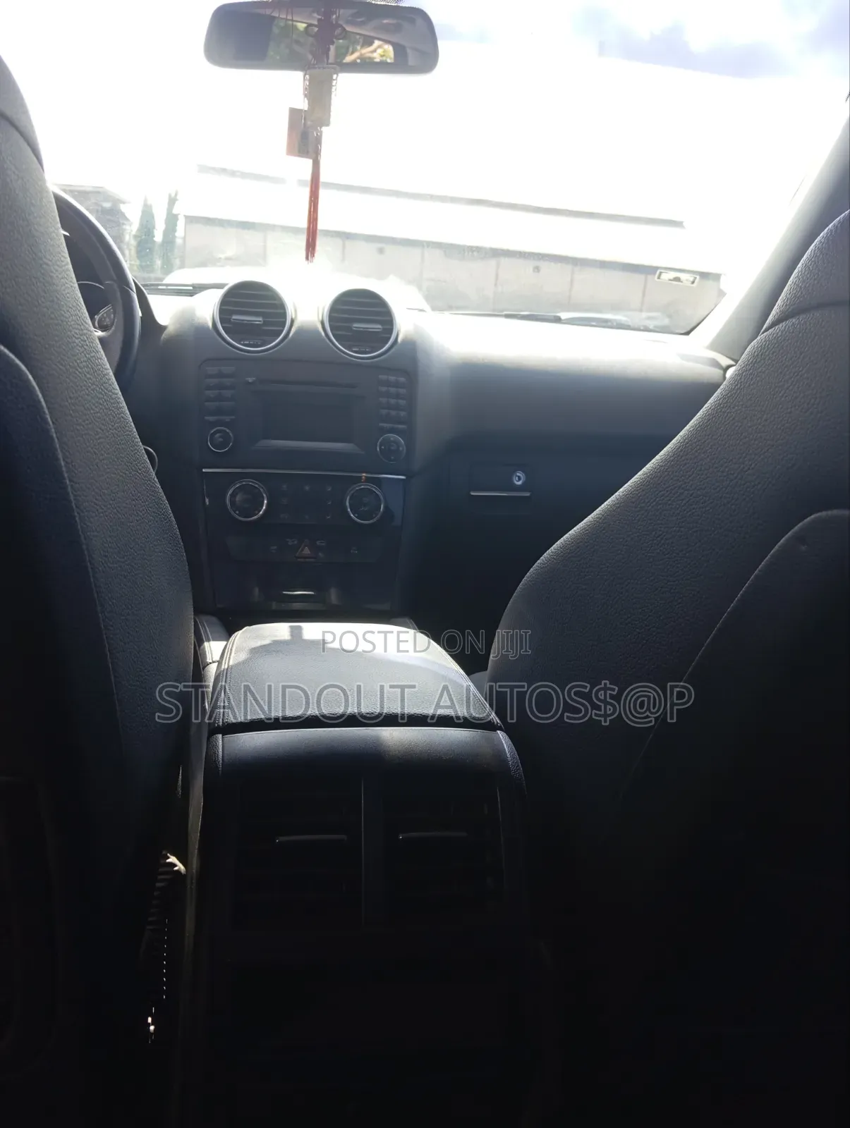 Mercedes-Benz M Class 2010 Silver