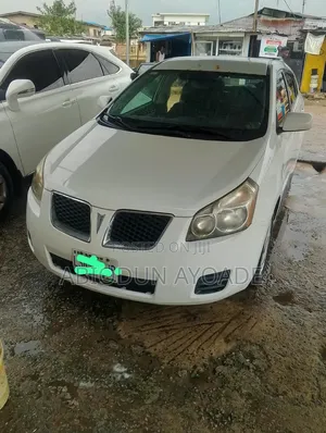 Pontiac Vibe 1.8L 2010 White