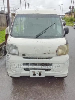 Daihatsu Hijet 2012 White