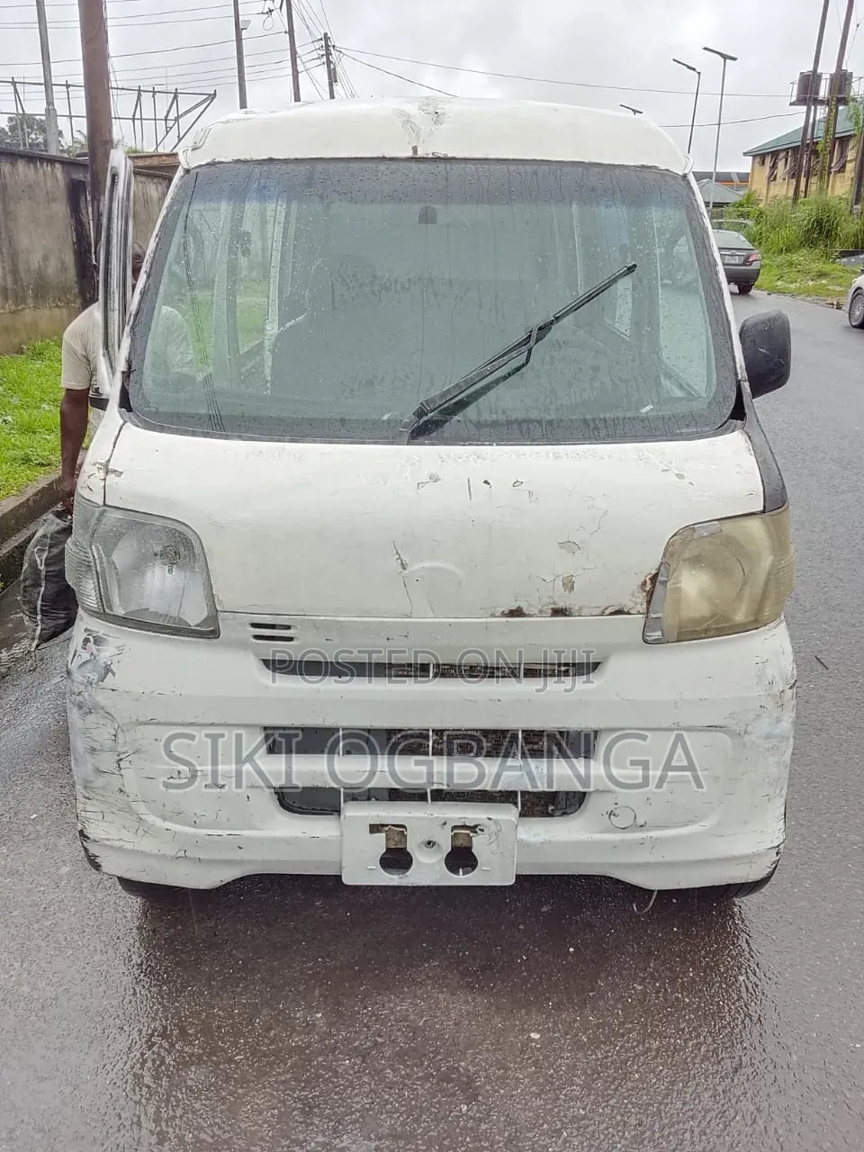 Daihatsu Hijet 2012 White