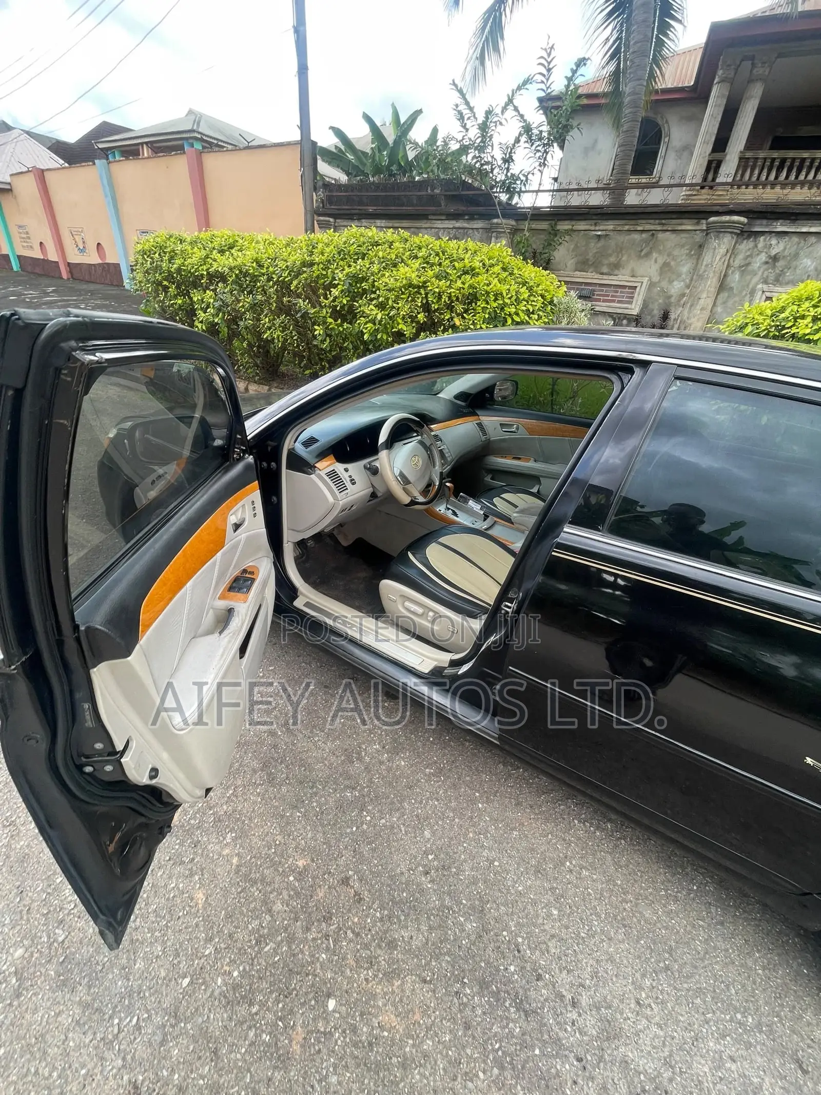 Toyota Avalon 2009 Black