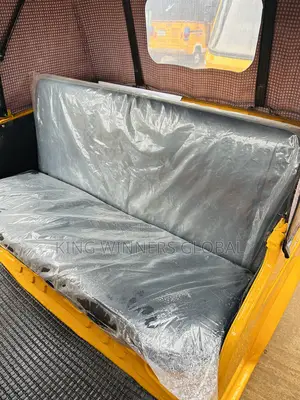TVS King Deluxe Plus iTouch Start 2026 Yellow