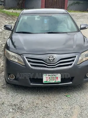 Toyota Camry 2008 Gray