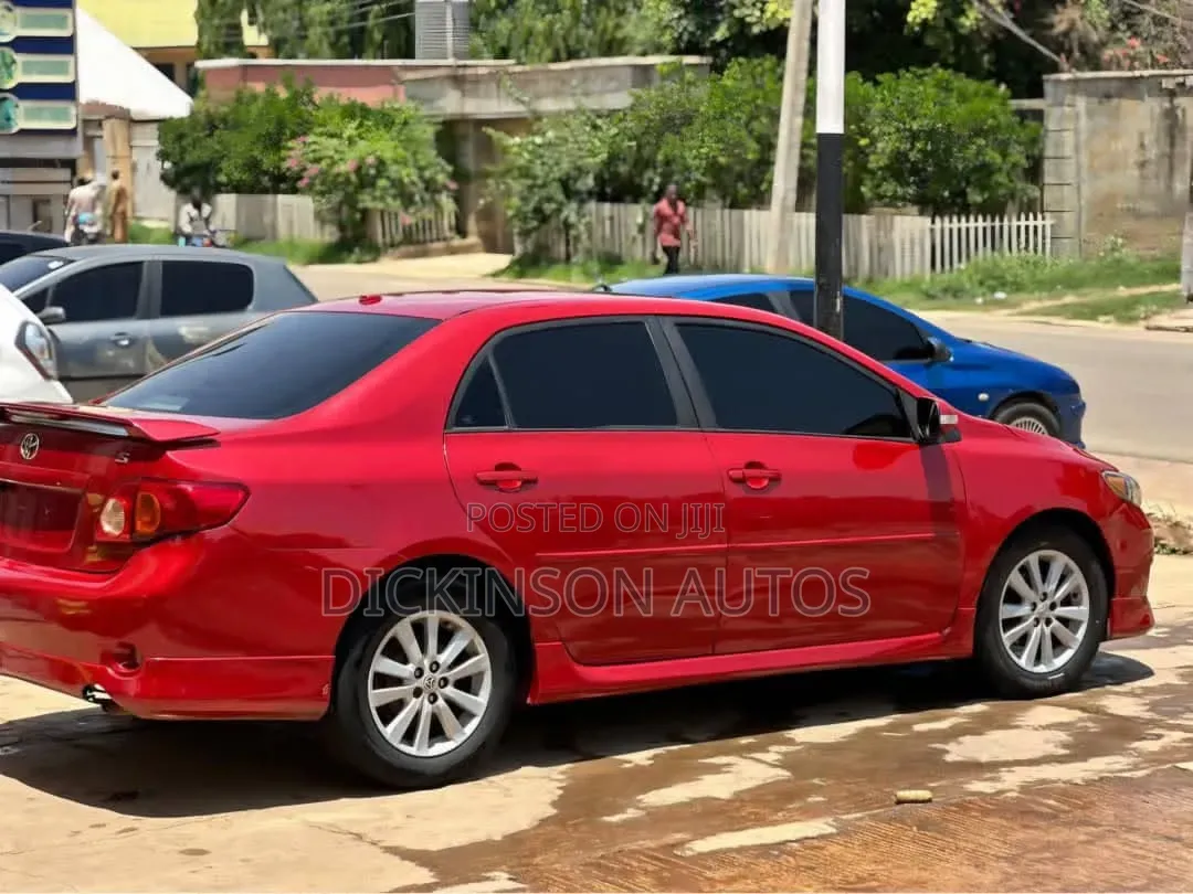Toyota Corolla 2009 Red