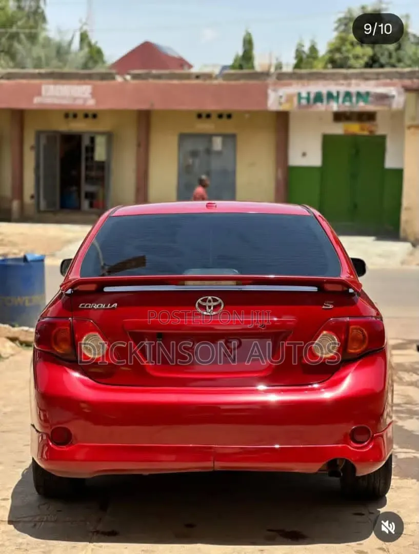 Toyota Corolla 2009 Red