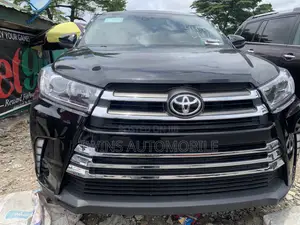 Toyota Highlander Limited 4dr SUV AWD (3.5L 6cyl 6A) 2015 Black