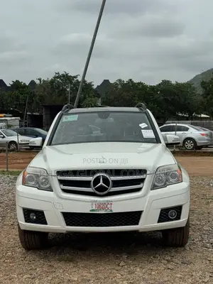 Mercedes-Benz GLK-Class 350 4MATIC 2011 White