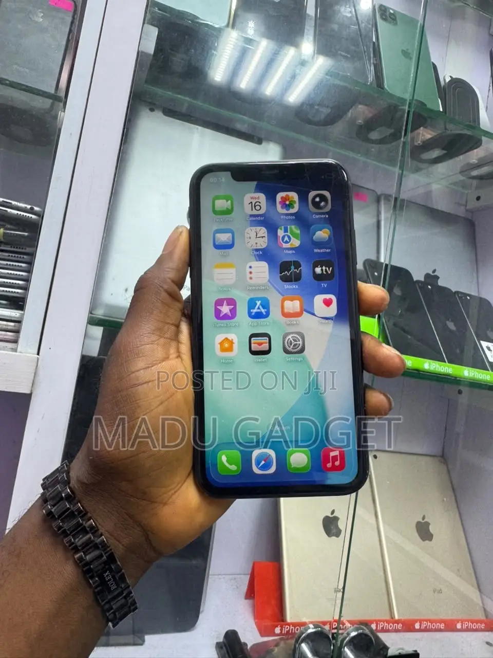Apple iPhone 11 64 GB Black