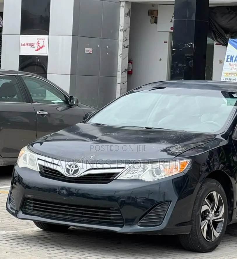Toyota Camry 2013 Black
