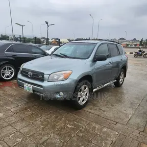 Toyota RAV4 2008 Green